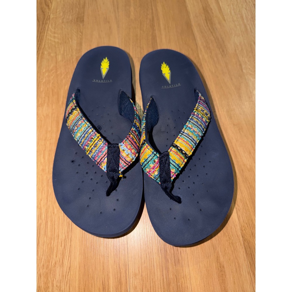 Volatile Womens Navy Blue Flip Flop Sandals Multi Color Woven Straps Boho Thong